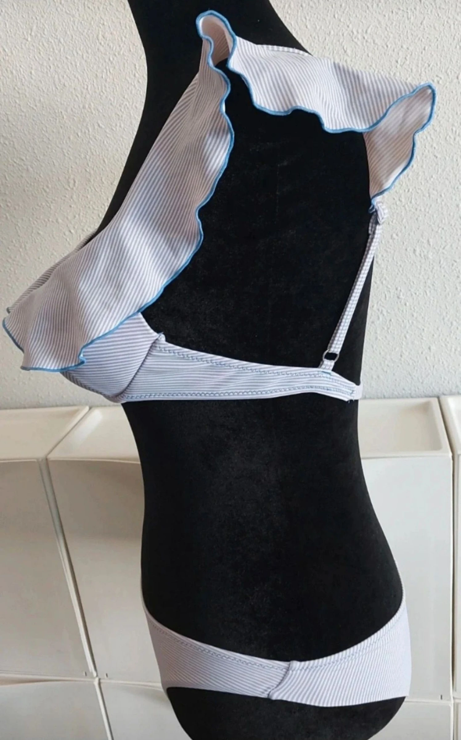 🏵bikini bonito de riscas com folhos tamanho 36🏵 – photo 5